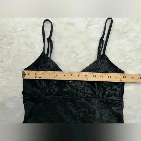 Victoria’s Secret Romantic Goth Velvet Slip Dress Mini Small Black 2000s Y2K - Picture 10 of 12